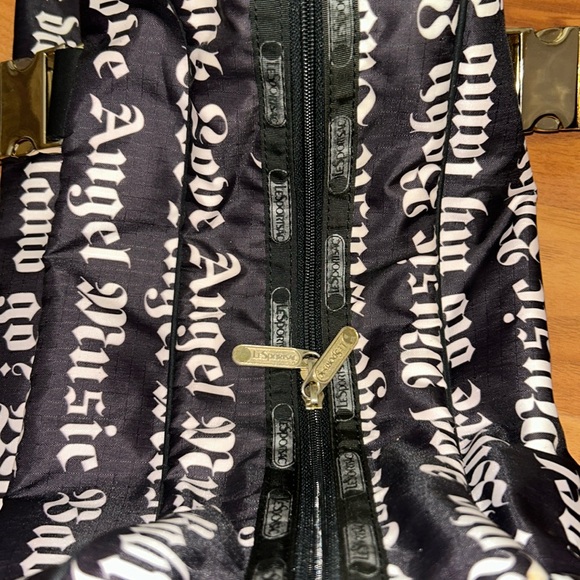 L.A.M.B. by Gwen Stefani Large Hella Tote - Picture 10 of 16